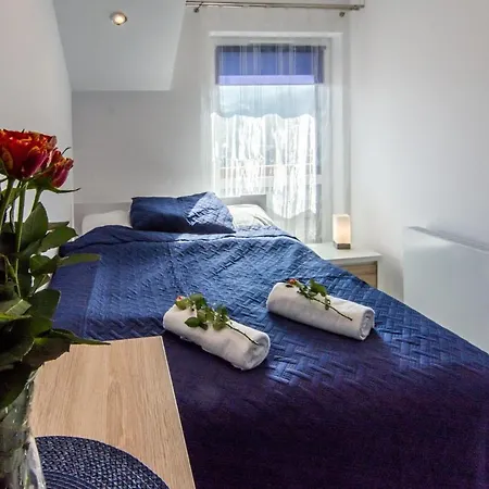 Izerskie - Ul. Sienkiewicza 9 Świeradów-Zdrój