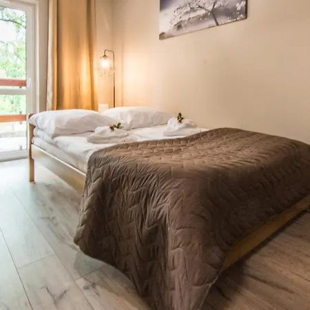 Izerskie - Ul. Sienkiewicza 9 *